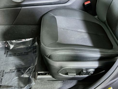 Used 2023 Jeep Grand Cherokee Laredo w/ Luxury Tech Group I image 18