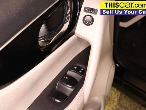 Used 2017 Nissan Rogue Sport SL FWD image 26
