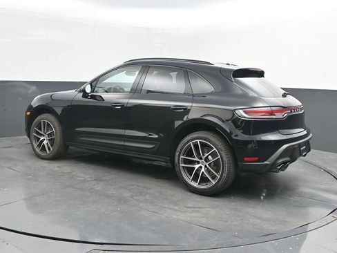 New 2026 Porsche Macan image 3