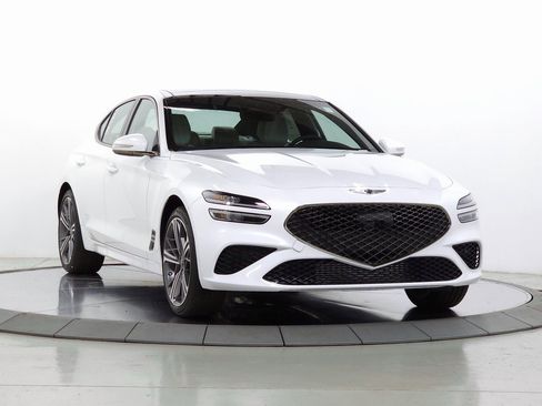 Used 2025 Genesis G70 3.3T Advanced image 1
