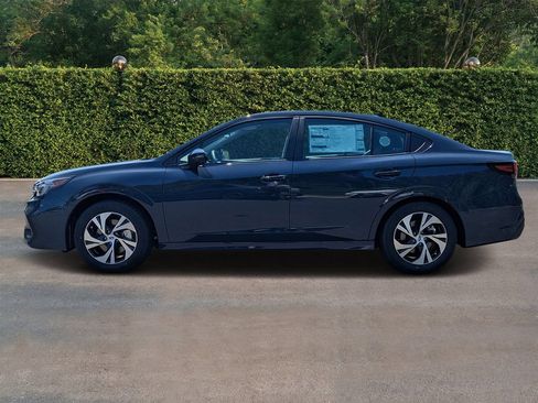 Used 2025 Subaru Legacy Premium AWD/4WD image 6