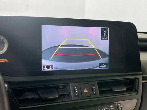 Used 2022 Lexus ES 250 w/ Premium Package image 14