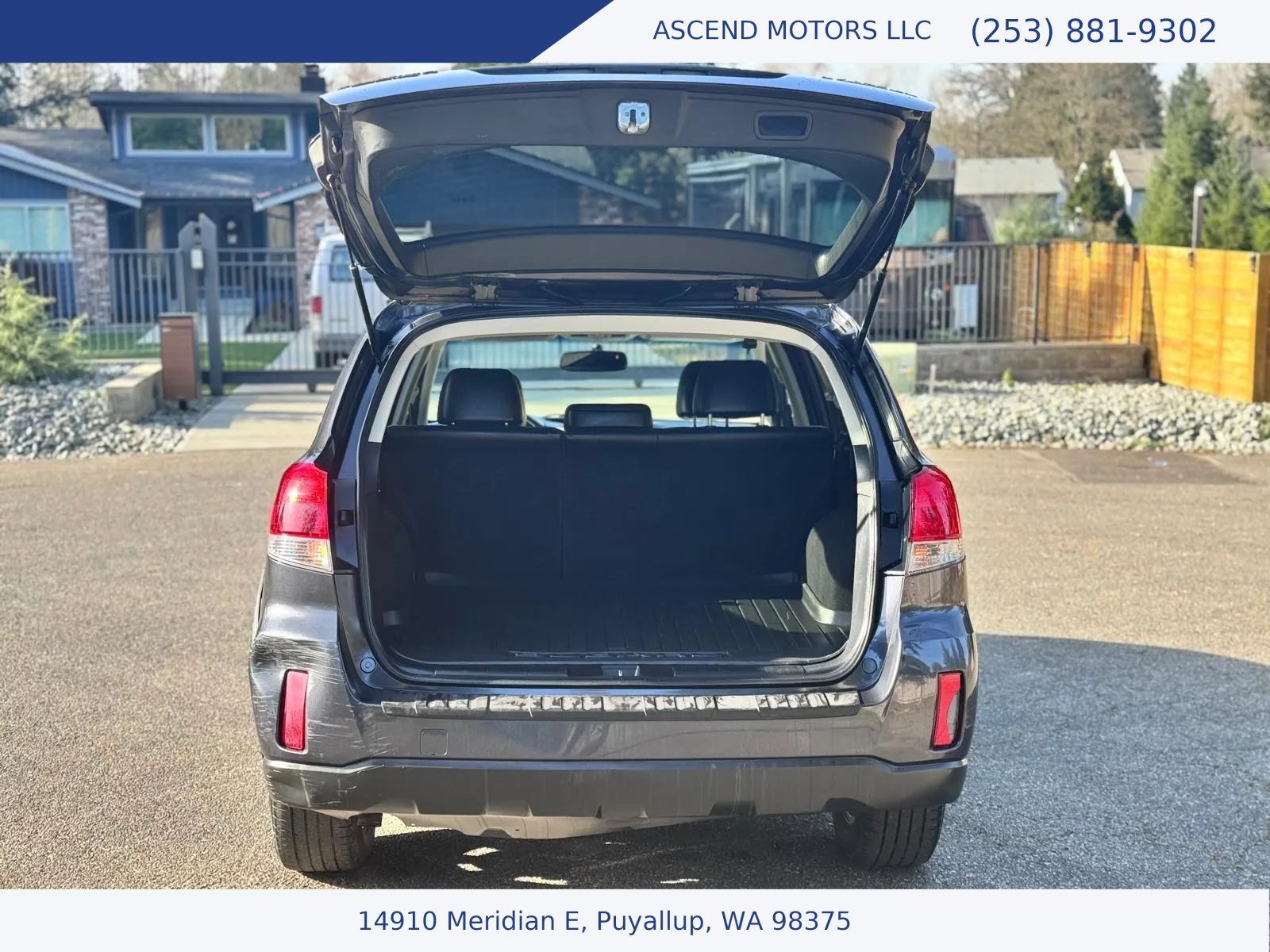 Used 2010 Subaru Outback 2.5i Limited AWD/4WD image 16