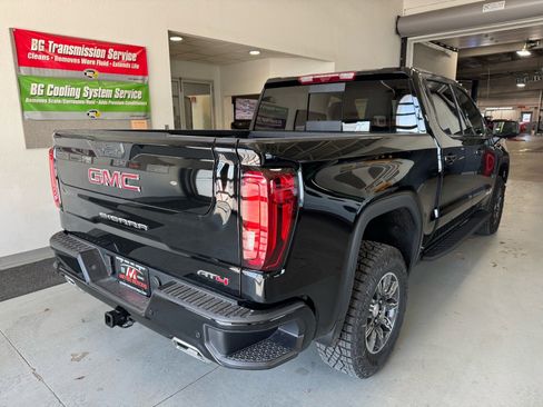 New 2026 GMC Sierra 1500 AT4 w/ AT4 Premium Package AWD/4WD image 6
