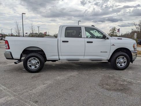 Used 2022 RAM 2500 Tradesman w/ Chrome Appearance Group image 18