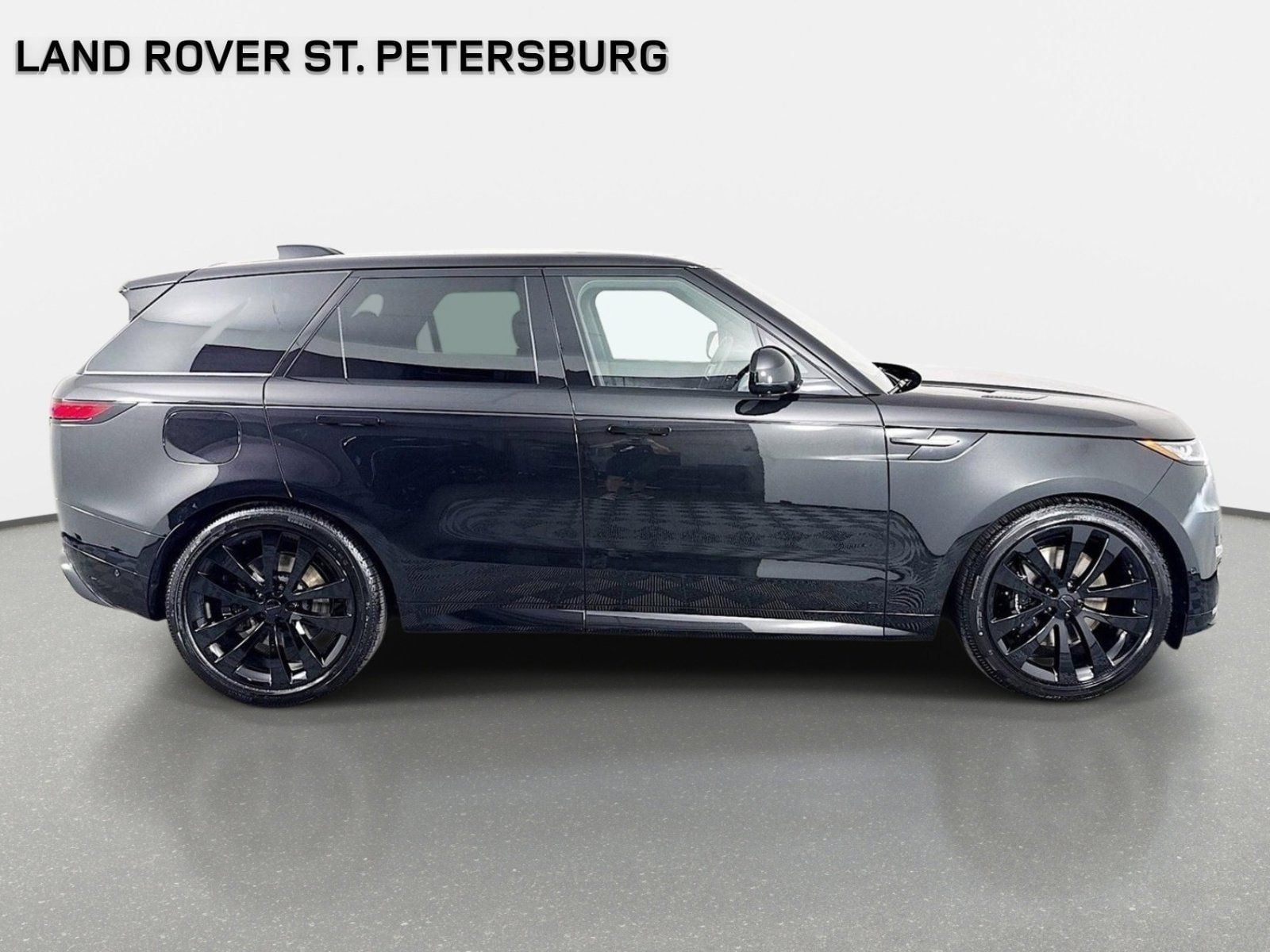 New 2026 Land Rover Range Rover Sport Dynamic SE AWD/4WD image 4
