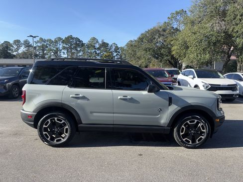 Used 2023 Ford Bronco Sport Outer Banks image 2