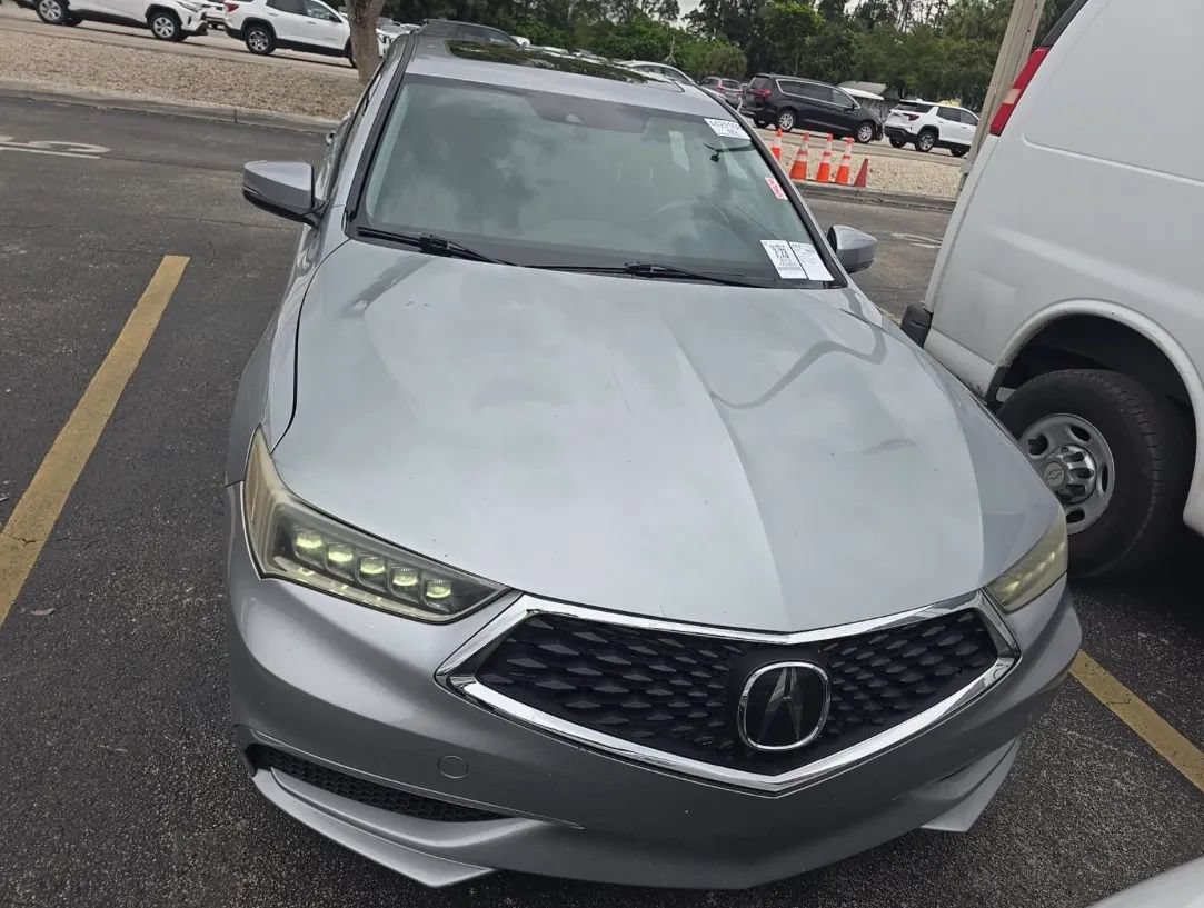 Used 2019 Acura TLX FWD image 2
