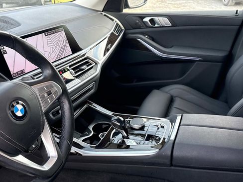 Used 2021 BMW X7 xDrive40i w/ Cold Weather Package image 21