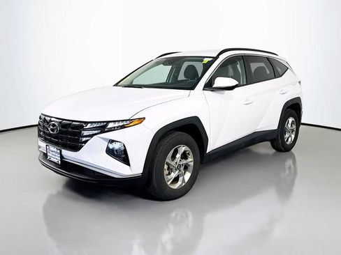 Used 2024 Hyundai Tucson SEL AWD/4WD image 2