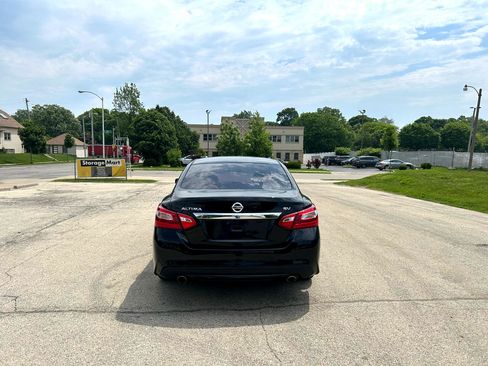 Used 2017 Nissan Altima 2.5 S w/ Power Driver Seat Package image 6