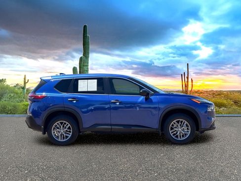 Used 2021 Nissan Rogue S FWD image 6