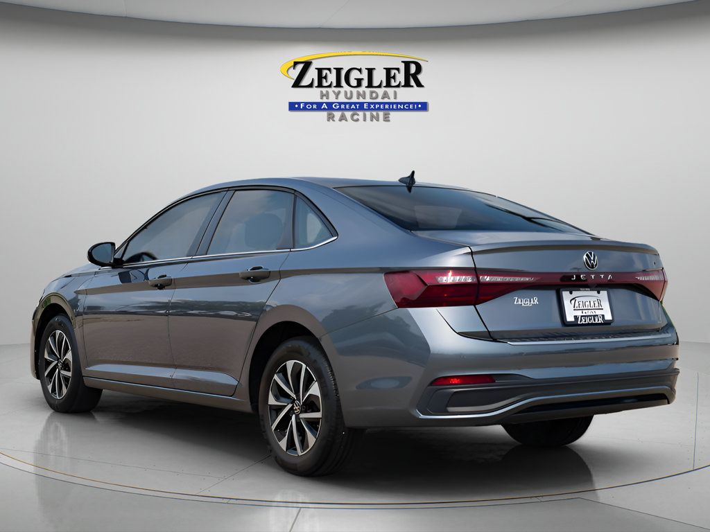 Used 2025 Volkswagen Jetta S FWD image 5