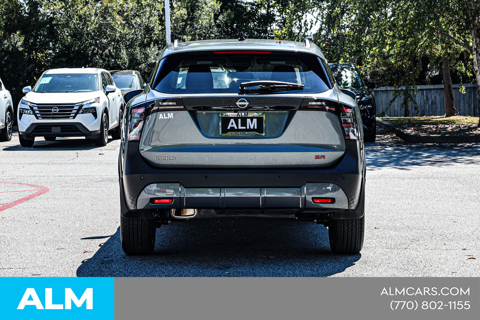 Used 2026 Nissan Kicks SR FWD image 12