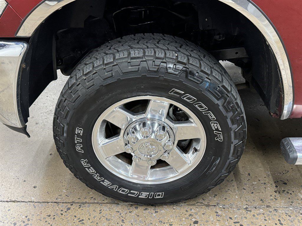 Used 2013 RAM 2500 SLT w/ Luxury Group AWD/4WD image 7