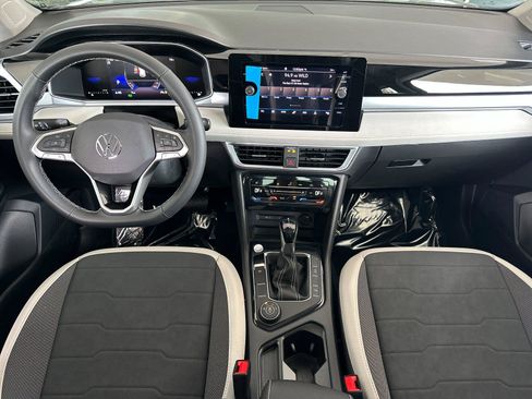 New 2026 Volkswagen Taos SE AWD/4WD image 12