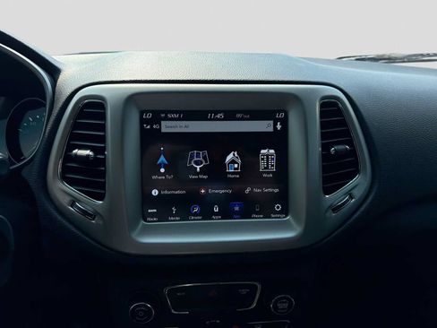 Used 2020 Jeep Compass Latitude w/ Popular Equipment Group AWD/4WD image 26