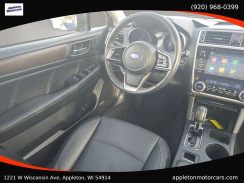 Used 2018 Subaru Outback 2.5i Limited image 19