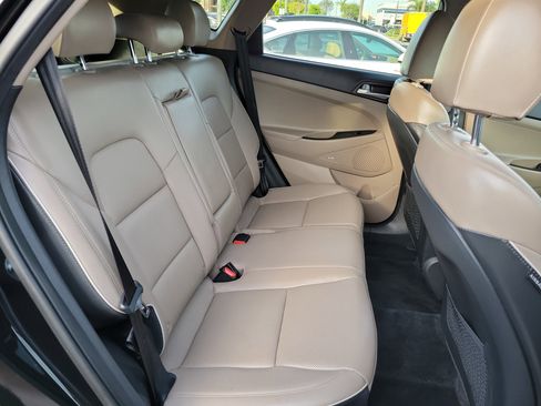 Used 2020 Hyundai Tucson Limited image 22