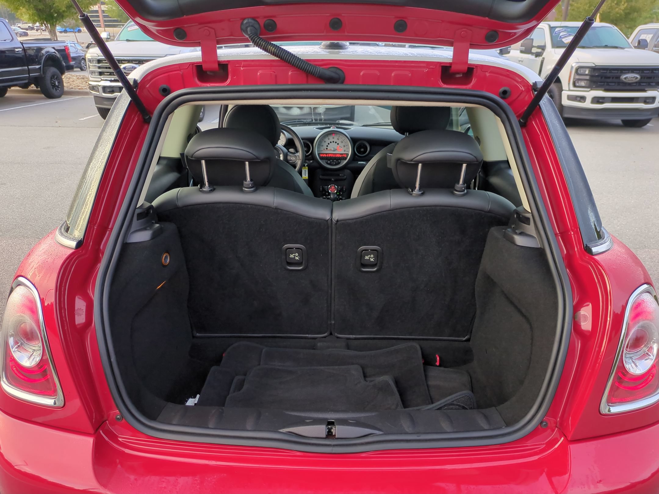 Used 2013 MINI Cooper S FWD image 30
