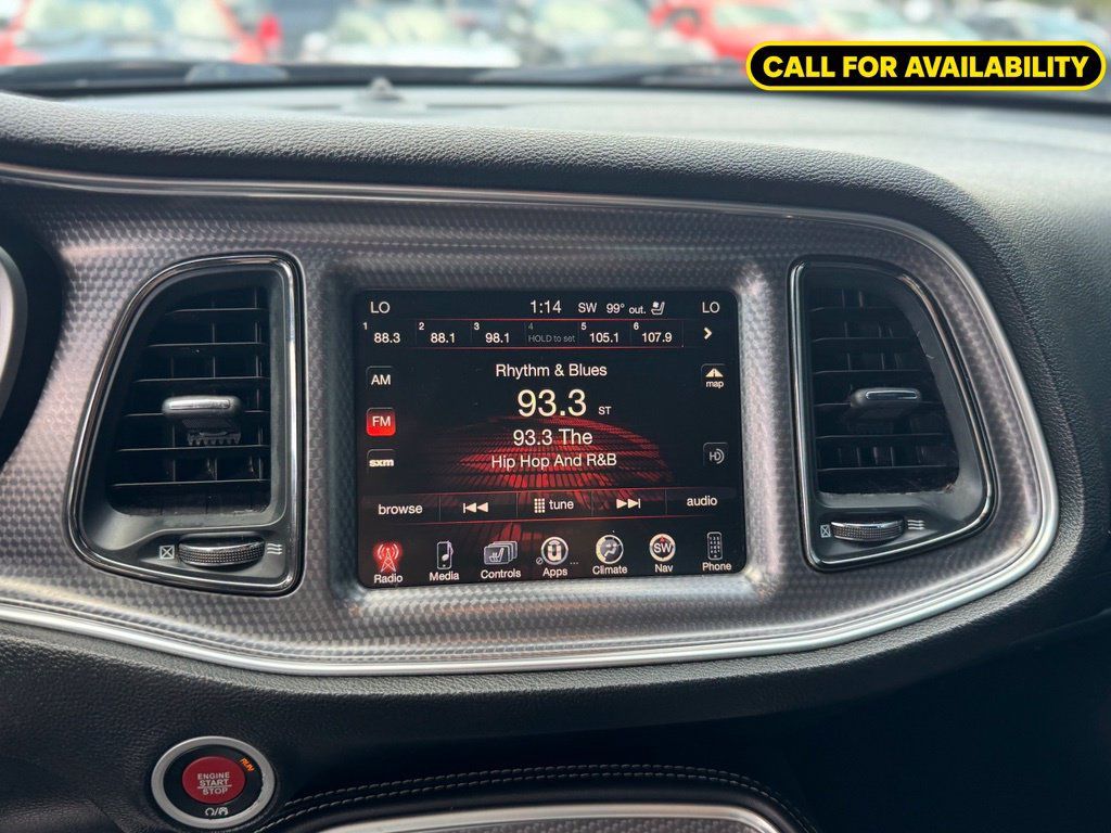 Used 2016 Dodge Challenger SRT Hellcat RWD image 24