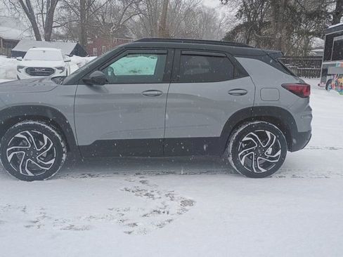 Used 2024 Chevrolet TrailBlazer RS w/ Convenience Package image 4