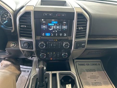 Used 2018 Ford F150 Lariat w/ Heavy-Duty Payload Package image 10