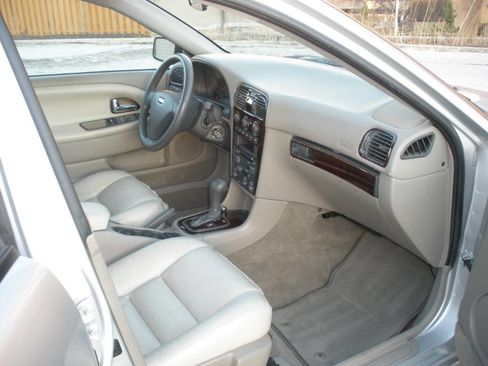 Used 2003 Volvo S40 image 29