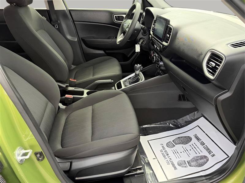 Used 2022 Hyundai Venue SE FWD image 25