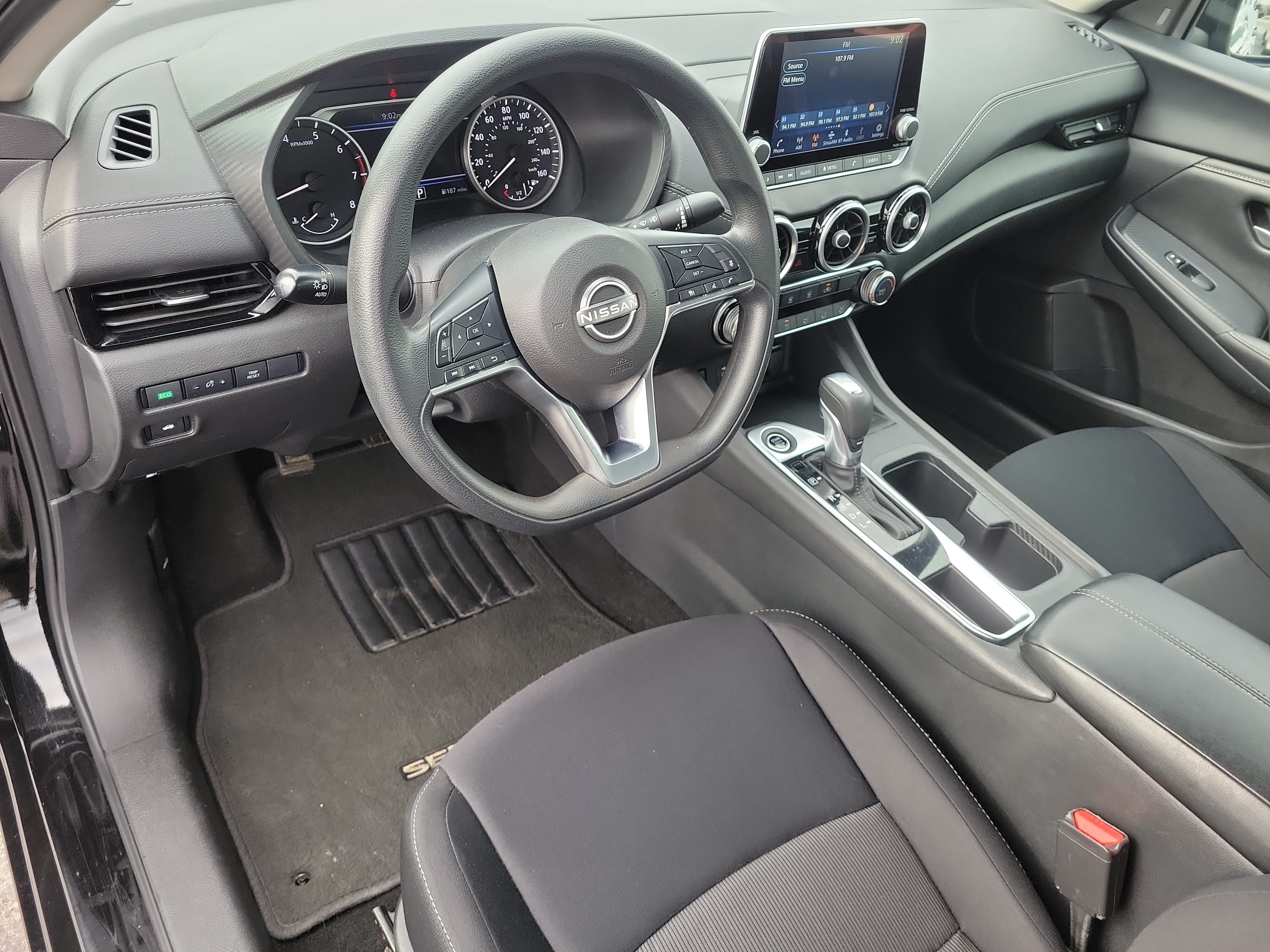 Used 2024 Nissan Sentra SV FWD image 14