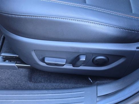 Certified 2025 MAZDA CX-50 AWD 2.5 Hybrid w/ Premium Pkg image 25