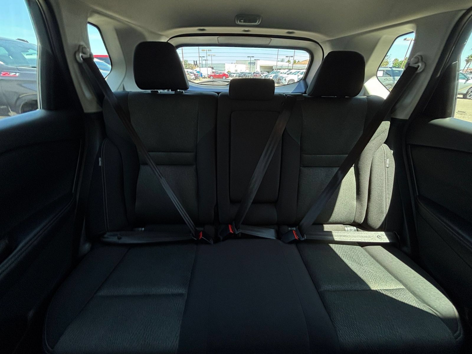 Used 2025 Nissan Rogue SV FWD image 39