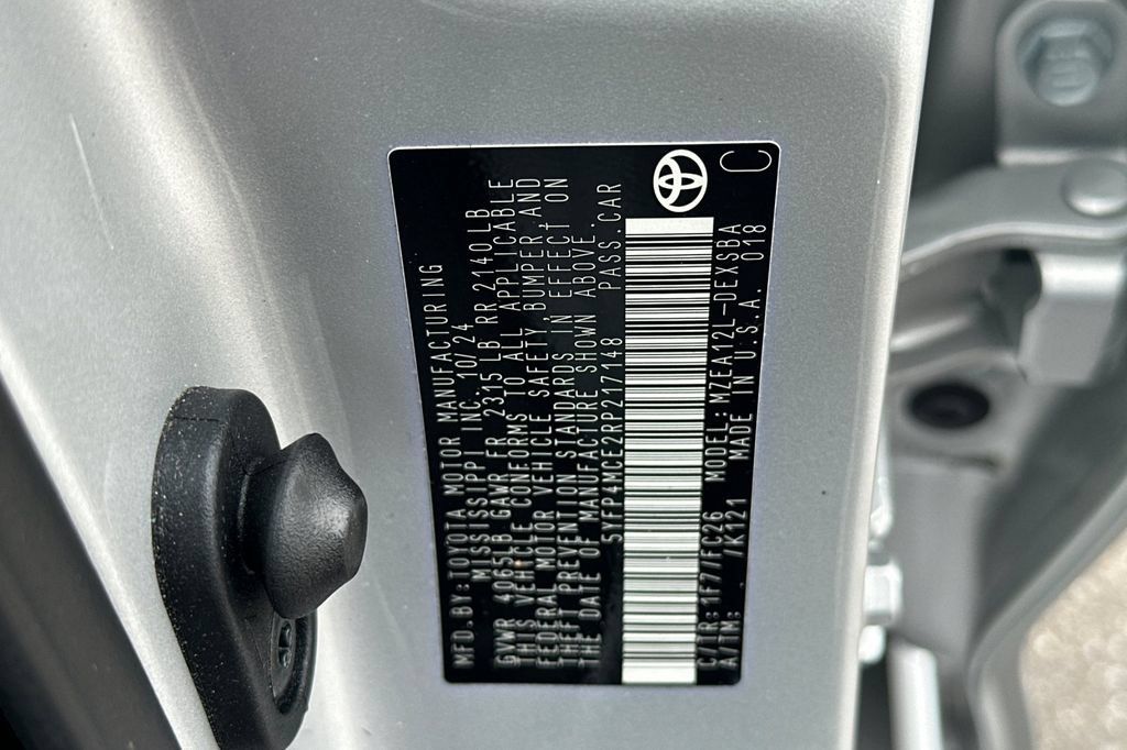 Used 2024 Toyota Corolla SE w/ SE Premium Package FWD image 27