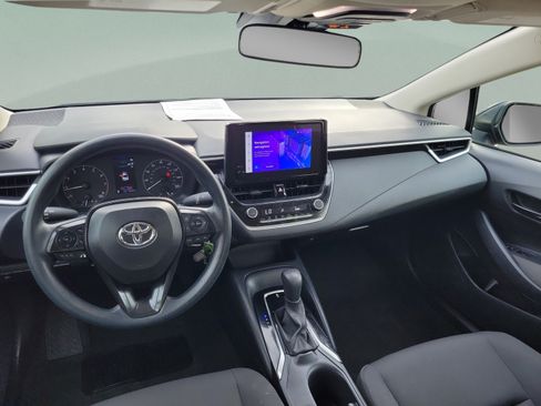Used 2024 Toyota Corolla LE FWD image 17