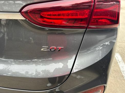 Used 2020 Hyundai Santa Fe SEL FWD image 4