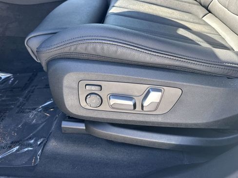 Used 2021 BMW X5 sDrive40i w/ Premium Package image 24