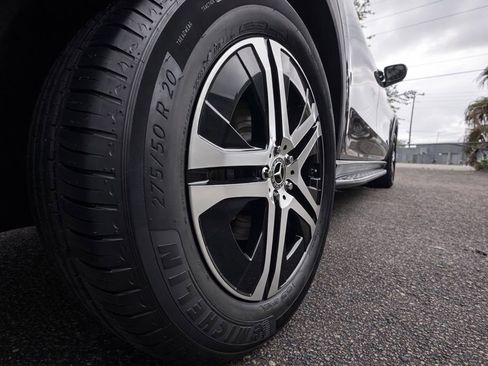 Used 2022 Mercedes-Benz GLS 450 4MATIC image 11