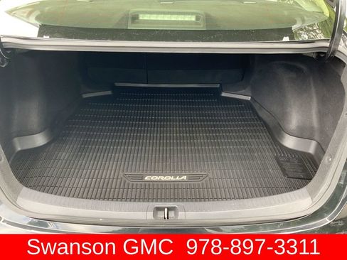 Used 2020 Toyota Corolla LE FWD image 20