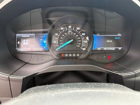 Used 2024 Ford Edge SEL w/ Convenience Package image 11