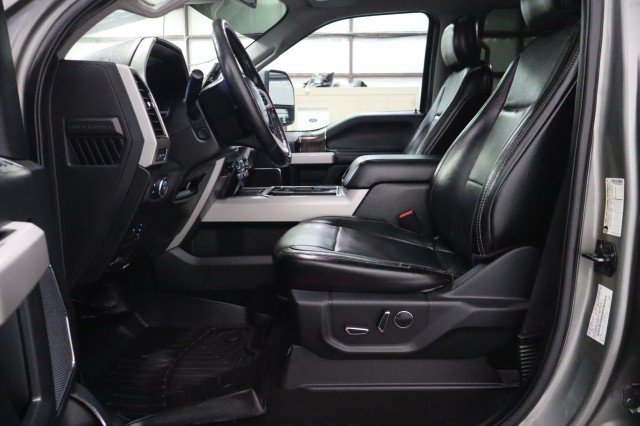 Used 2019 Ford F250 Lariat w/ Lariat Ultimate Package AWD/4WD image 6