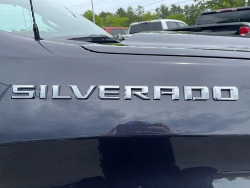 Used 2023 Chevrolet Silverado 1500 LT AWD/4WD image 10