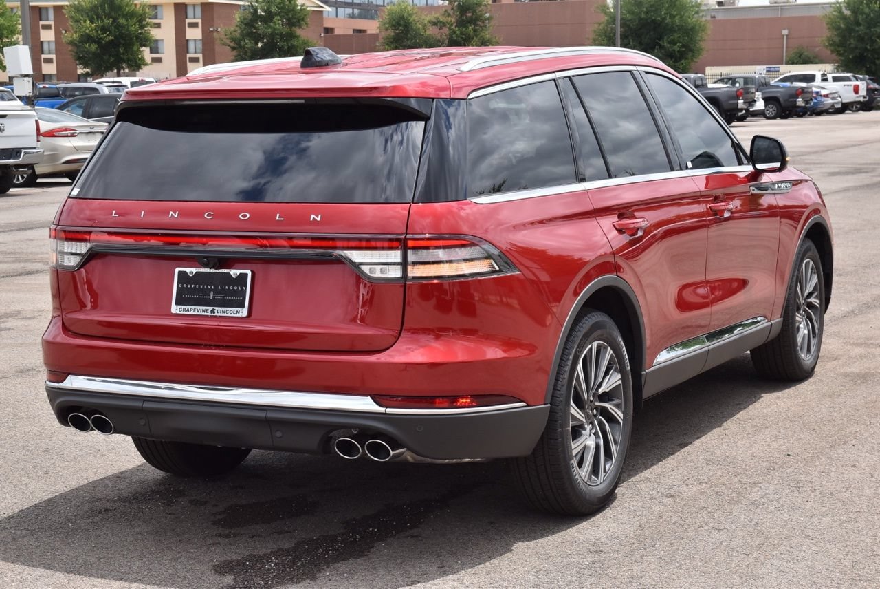 New 2026 Lincoln Aviator AWD image 7