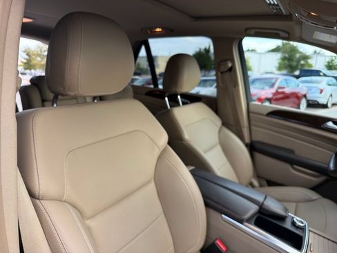 Used 2015 Mercedes-Benz ML 250 BlueTEC 4MATIC image 41