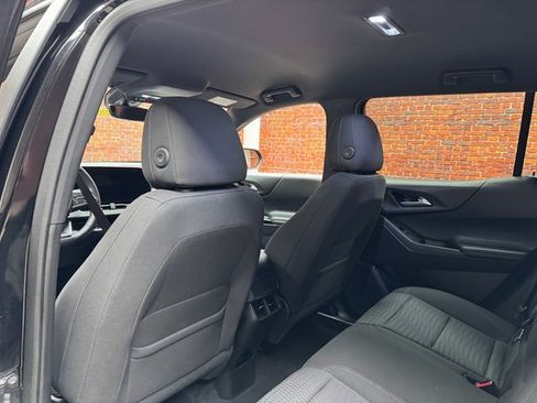 Used 2025 Chevrolet Equinox LT w/ Safety and Technology Package image 23