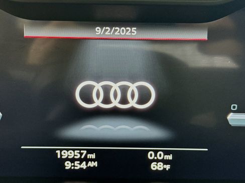 Used 2023 Audi Q7 3.0T Premium Plus image 18