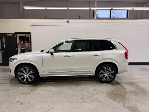 Used 2020 Volvo XC90 T6 Inscription w/ Protection Package Premier image 2