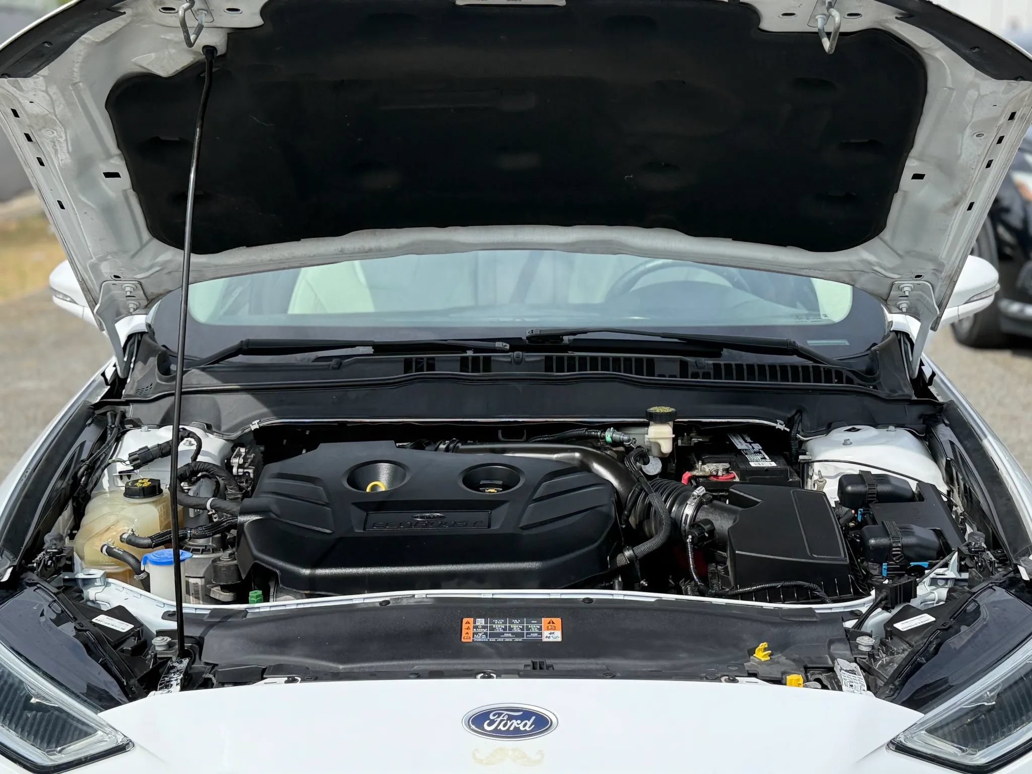Used 2018 Ford Fusion Titanium AWD/4WD image 30