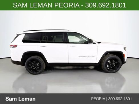 New 2025 Jeep Grand Cherokee L Limited w/ Black Appearance Package image 8