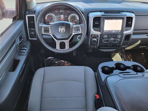 Used 2023 RAM 1500 Classic SLT w/ Electronics Group AWD/4WD image 17
