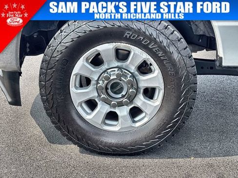 Used 2023 Ford F250 XLT w/ FX4 Off-Road Package AWD/4WD image 19